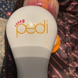 ClariSonic Pedi tool w/ 4 accessories original charge cable and adapter Cordless